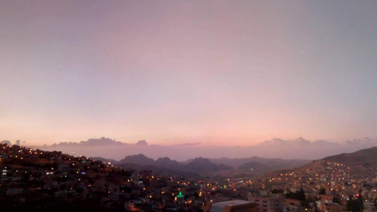 Euphoria Bed & Breakfast Wadi Musa Exteriér fotografie